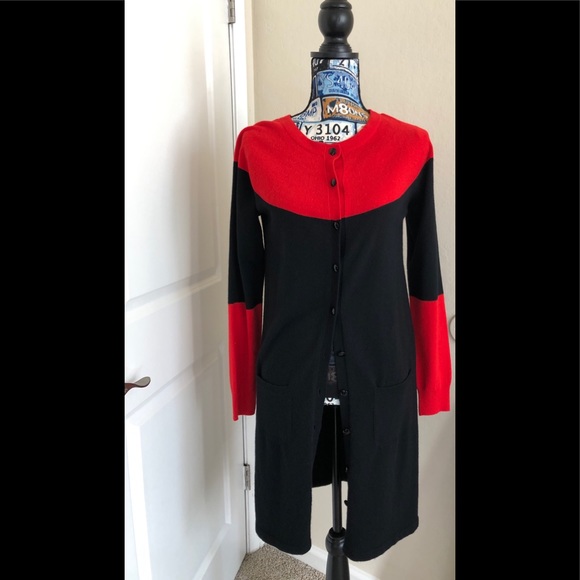 Vintage Valentino Cardigan - Picture 2 of 8